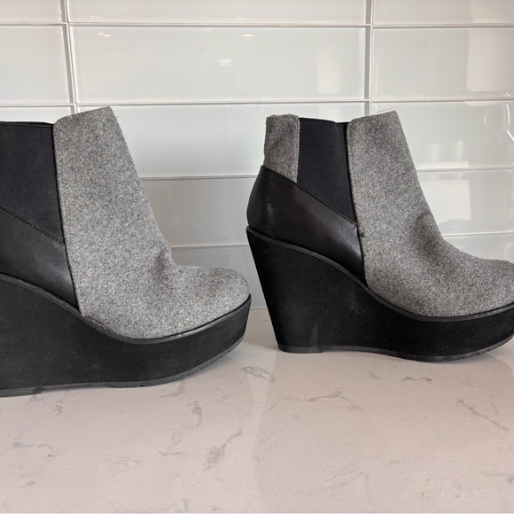 Shelly’s London Gray and Black Women's Ankle Boots - Picture 2 of 10